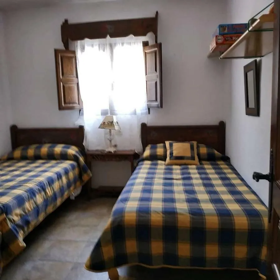 Cortijo La Solana Guest House Guejar Sierra